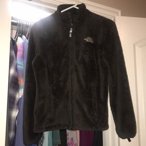 Brown north face fuzzy jacket
